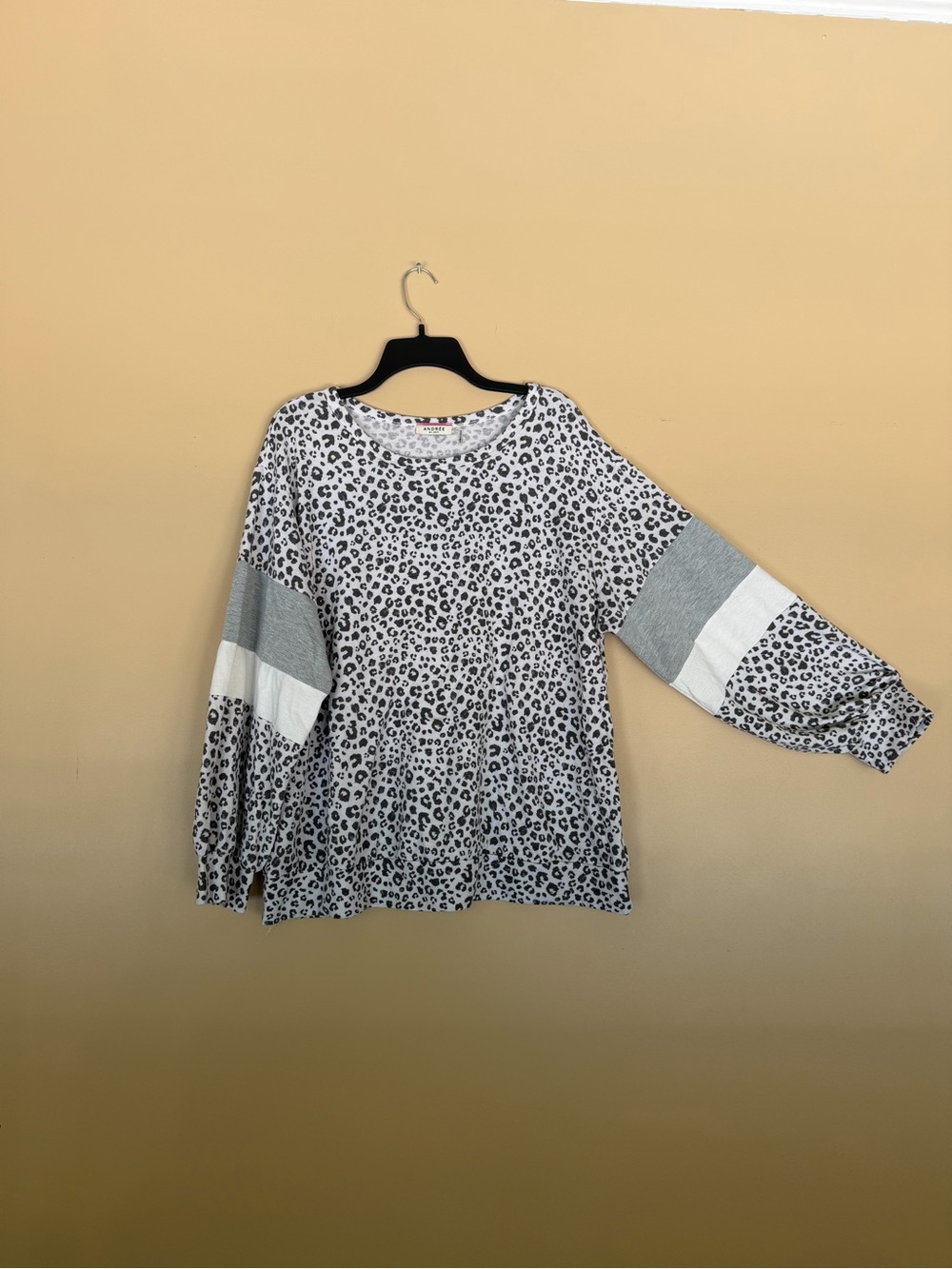 Andree White and Gray Leopard Print Long Sleeve Top with Contrast Sleeve Bands
